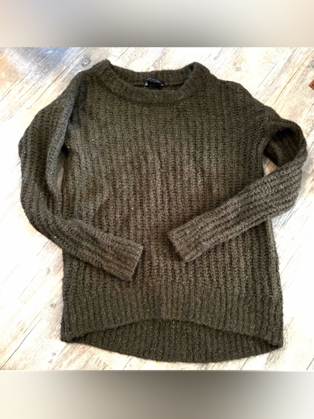 Ann Taylor Wool-Blend Green Sweater Size Medium